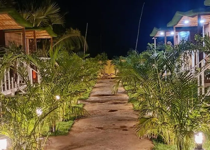 Royal Oak Resort